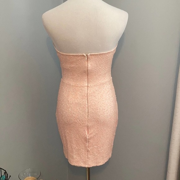 NWT Coveted Clothing Pink sequined mini dress Size Medium - Picture 5 of 10
